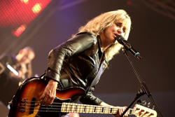 Suzi Quatro Photo - Click For Larger Image